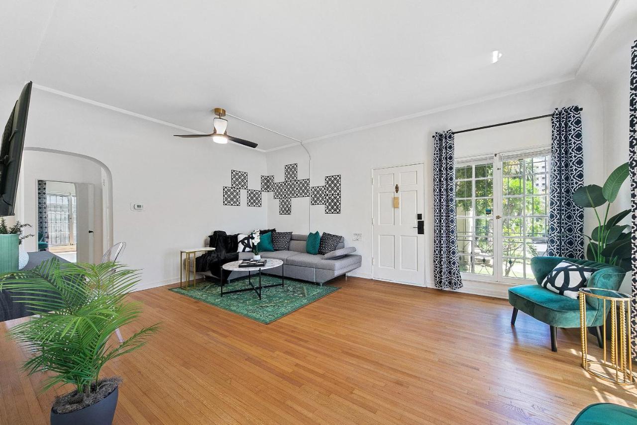 Beverly Hills Stylish & Central 1 Bedroom Apt + Parking Los Angeles Exteriör bild